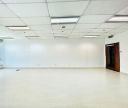 Sunshine Plaza (D7), Office #595648561